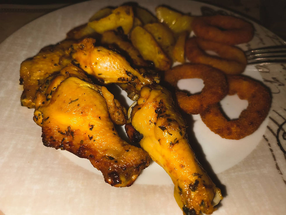 Delicious-little-Chicken-drumsticks-with-wings