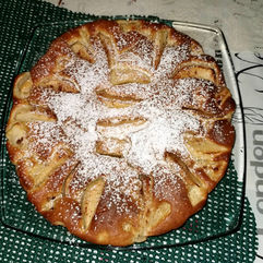 Apple Cake for 20 Minutes in a Pan