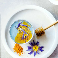 A Mixture of Turmeric and Honey – the Elixir of Life