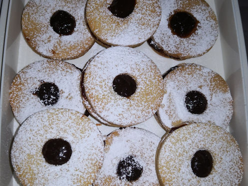 Brazilian Biscuit Lena