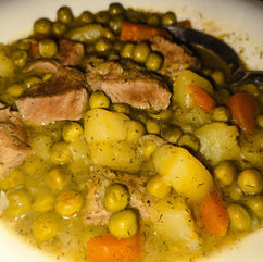 Pea soup with Veal