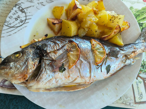 Sea Bream with Potatoes in Oven