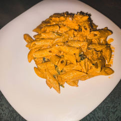 Pasta in Creamy Salmon Sauce