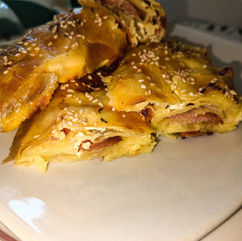 Savory-roll-with-Cheese-and-Bacon