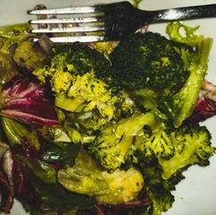 Mixed-salad-with-Broccoli-and-Potatoes