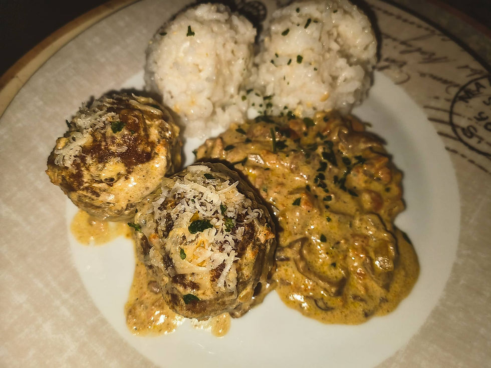 Meatballs-in-Porcini-sauce 