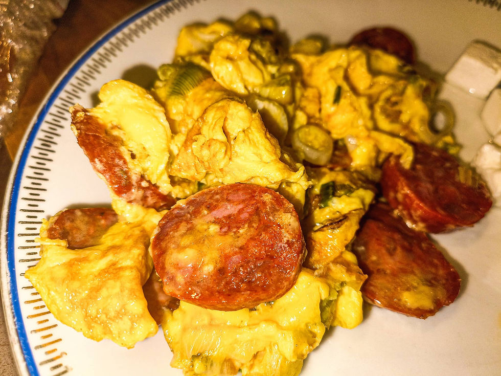 omelet-with-leek.and-sausages