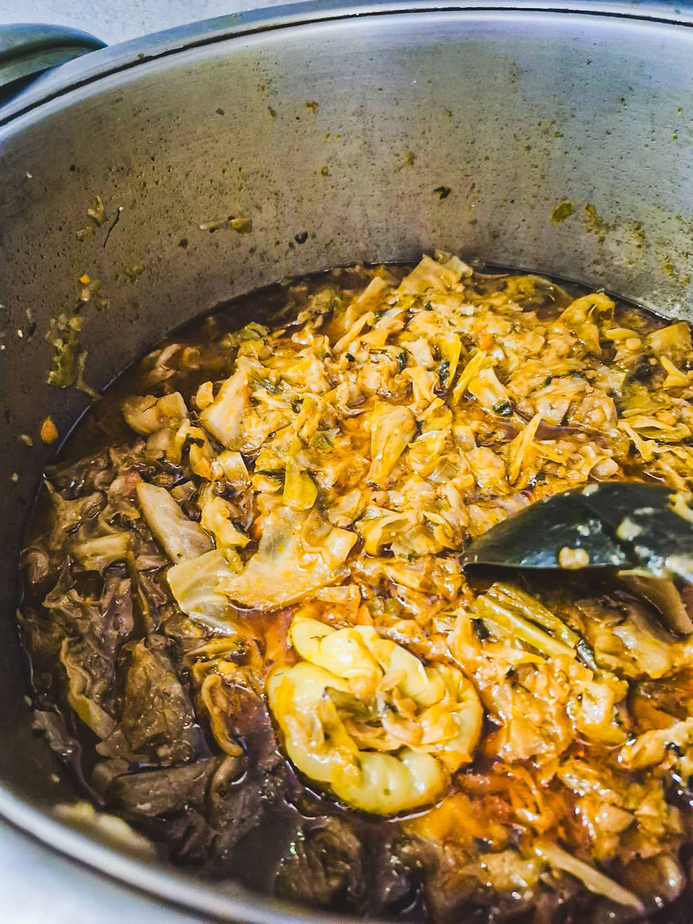 Cabbage-stew-with-Beef-and-Vegetables