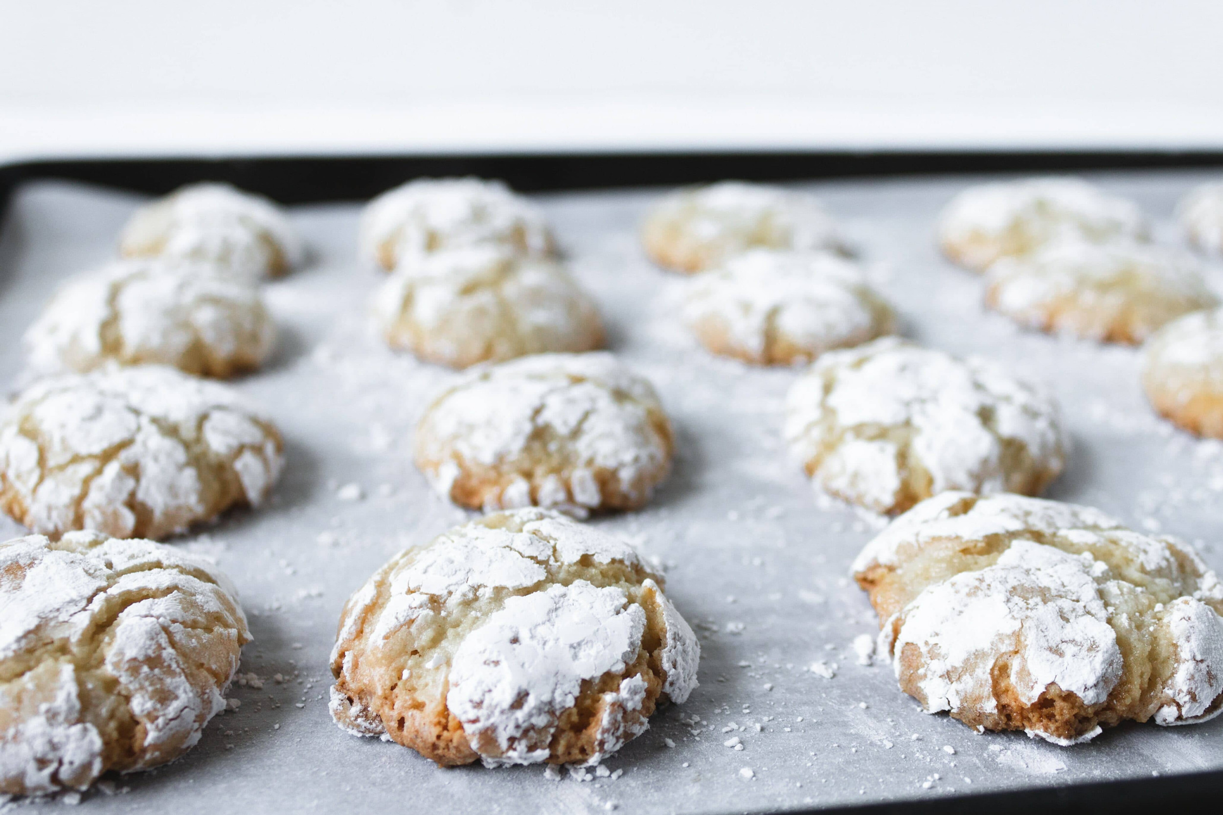 Amaretti Biscuits