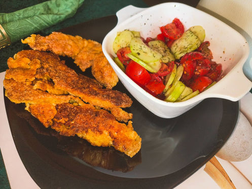 Fried Chicken Sticks with Yogurt