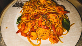 Spaghetti with Shrimps in Tomato Sauce