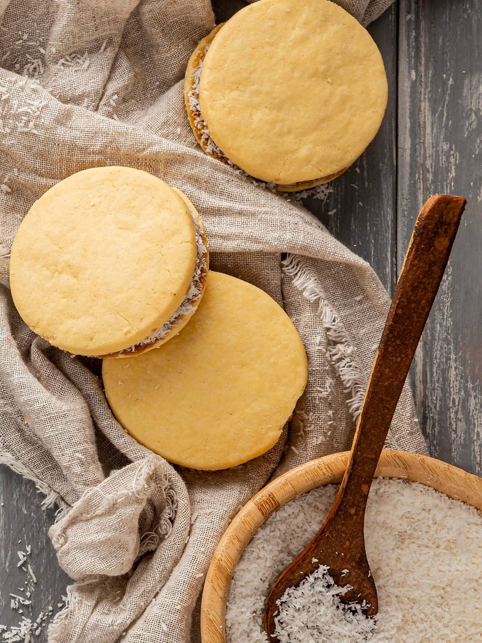 vanilla-biscuits-serbian-food-recipe