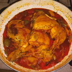Chicken-Drumsticks-and-Thighs-In-a-Vegetable-sauce