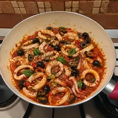 Squid-in-Tomato-sauce