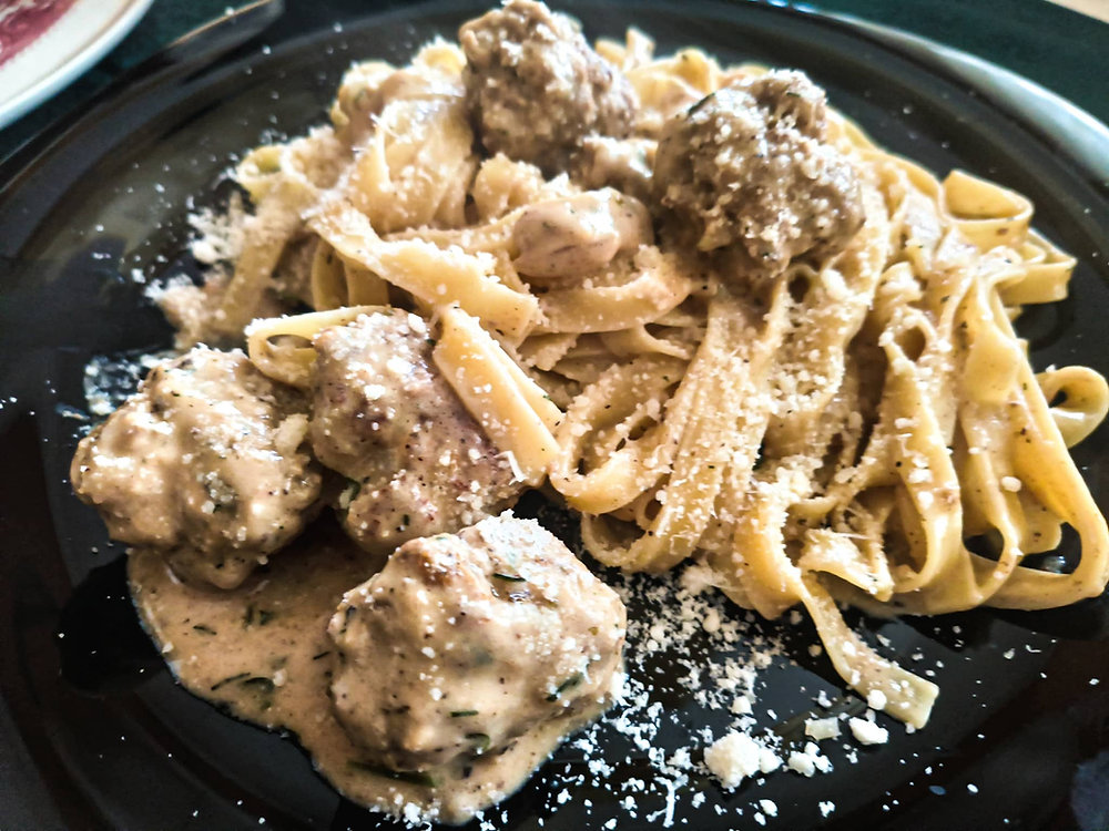 Meatballs in Creamy Sauce with Tagliatelle