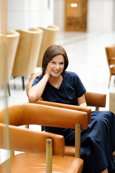 navy dress w chairs.jpg
