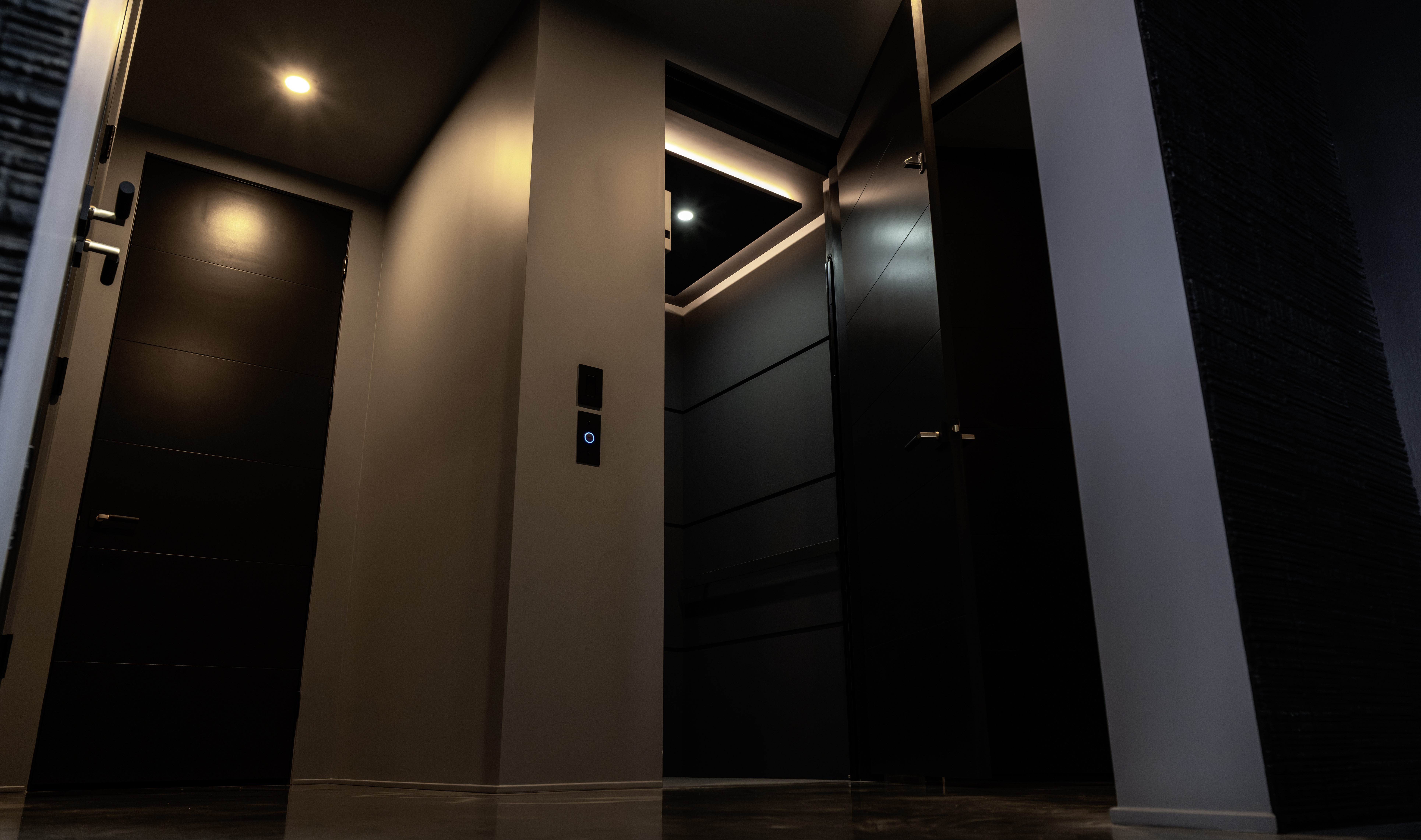 Interior Aurora Cab Blending