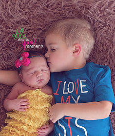 Port Colborne Photographer Niagara region Newborn Photographer