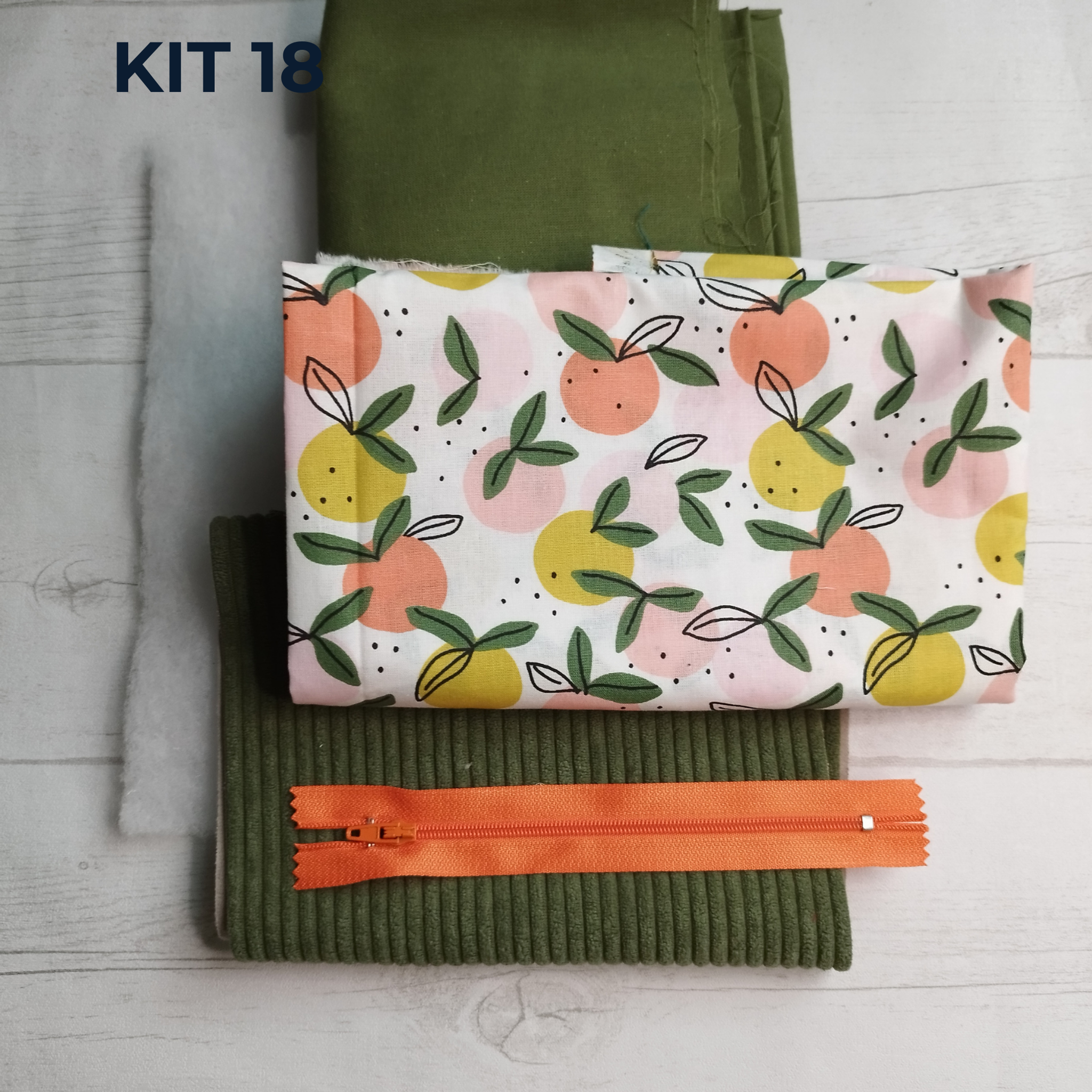 KIT COUTURE N°18_Pochette de Noël - TONS KAKI/ORANGE