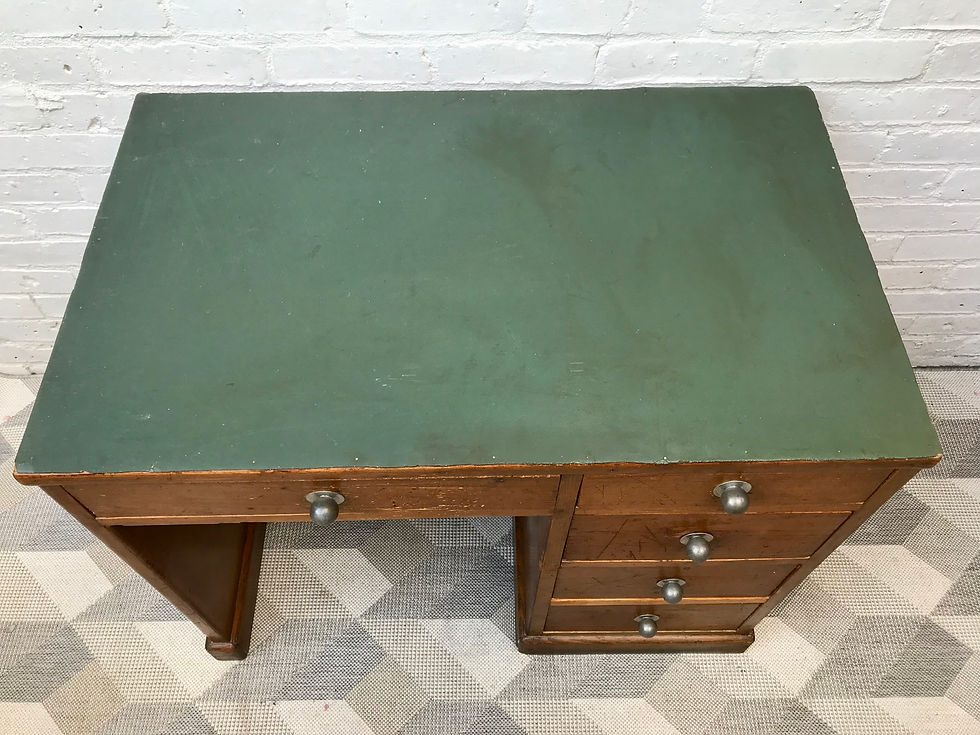 Miniatura: Vintage Wooden Desk With Drawers #549