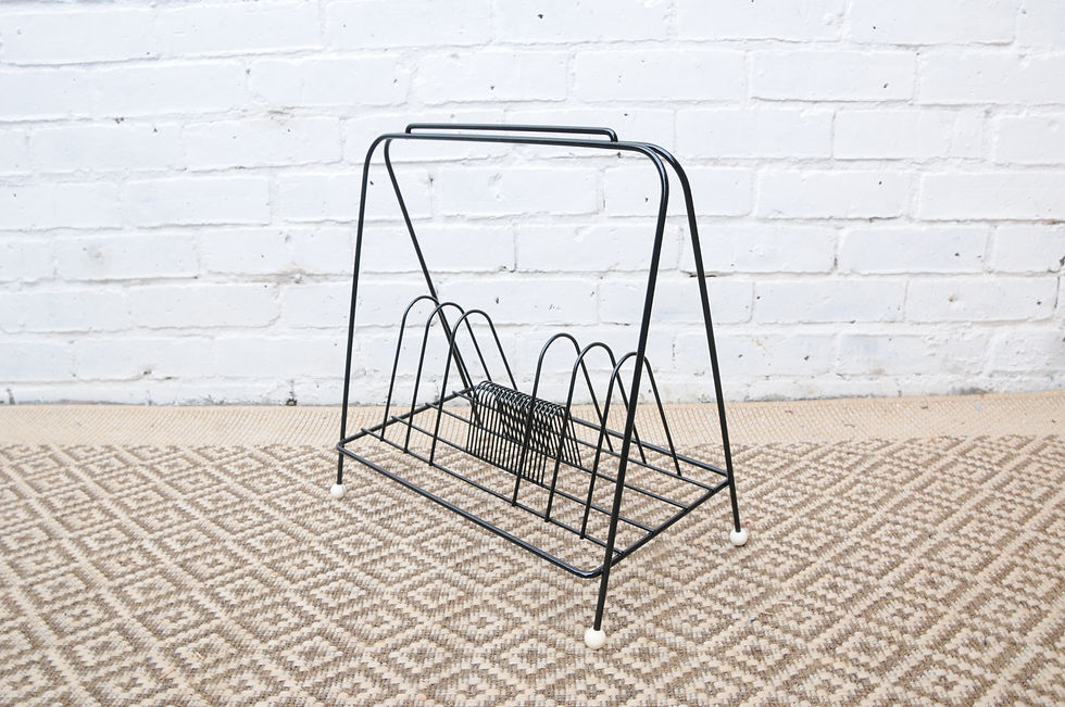 VINYL RECORD STORAGE RACK