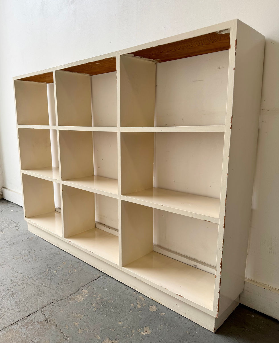 Miniatura: Vintage Open Bookcase Painted White