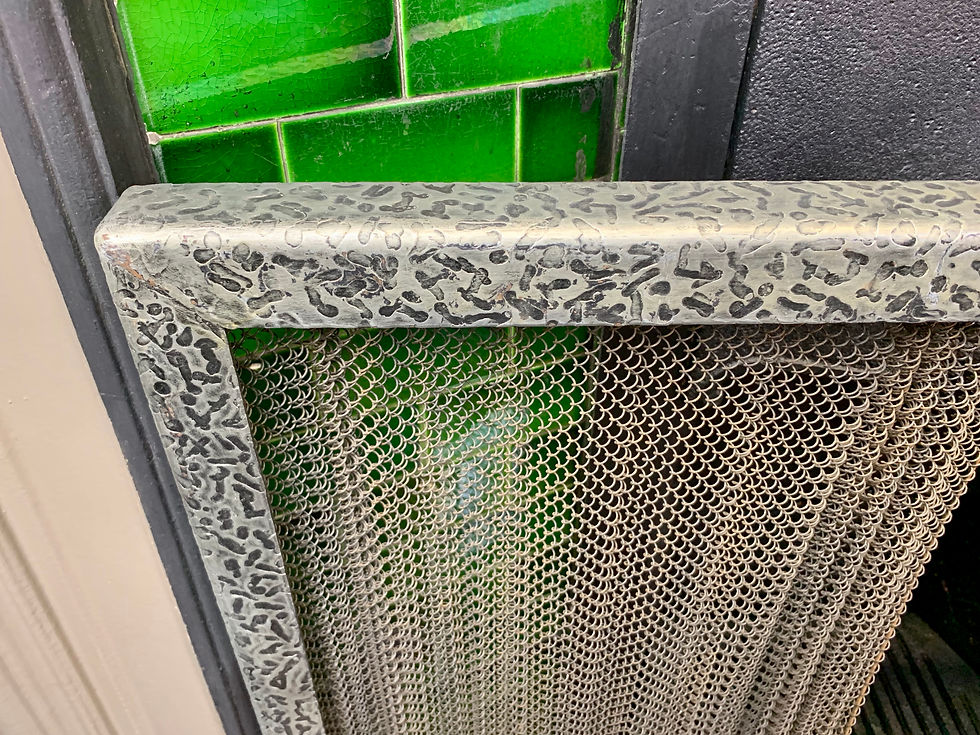 Miniature : Vintage Metal Fire screen Chainmail