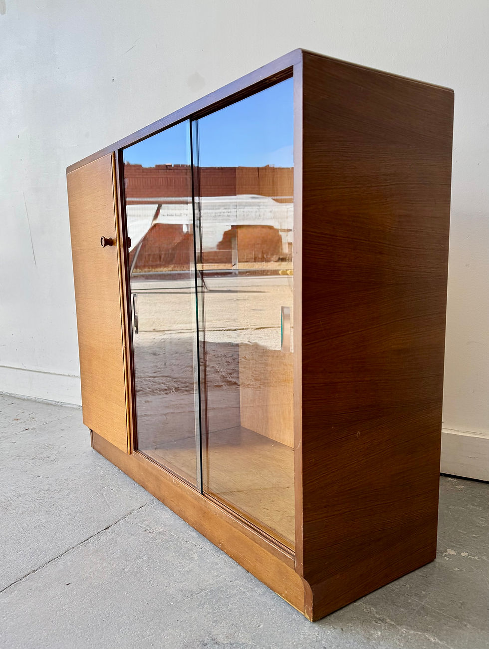 Miniature : Vintage Glass Bookcase Cabinet