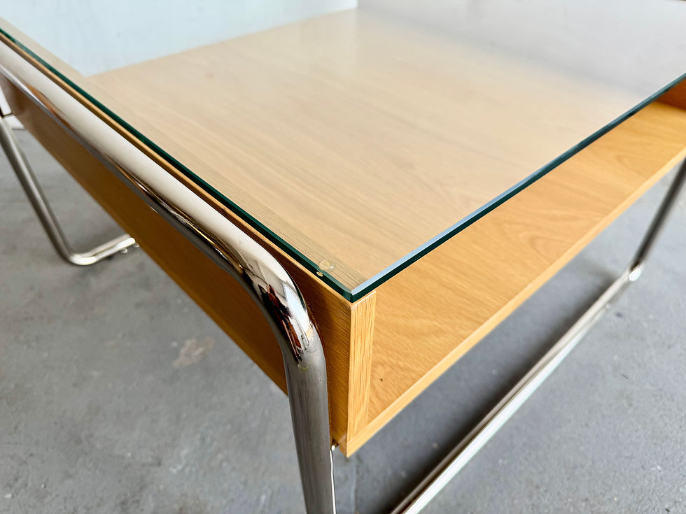 Miniatura: Bauhaus Style Coffee Table with Glass Top and Shelf