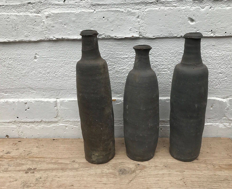 Miniatura: SET of 3 OLD CLAY BOTTLES