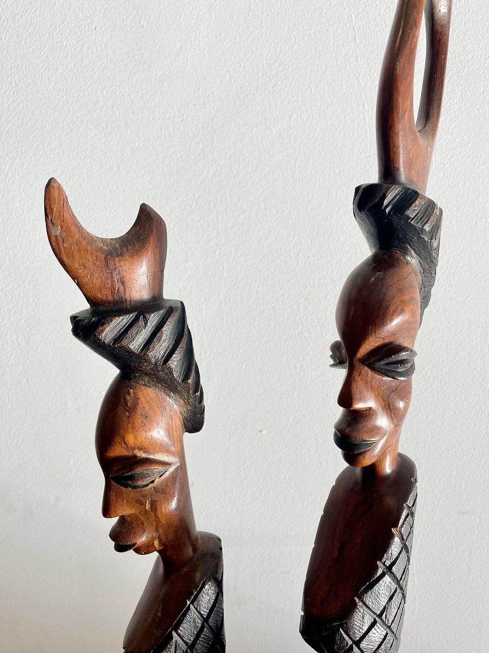 Miniature : African Carved Wooden Figures