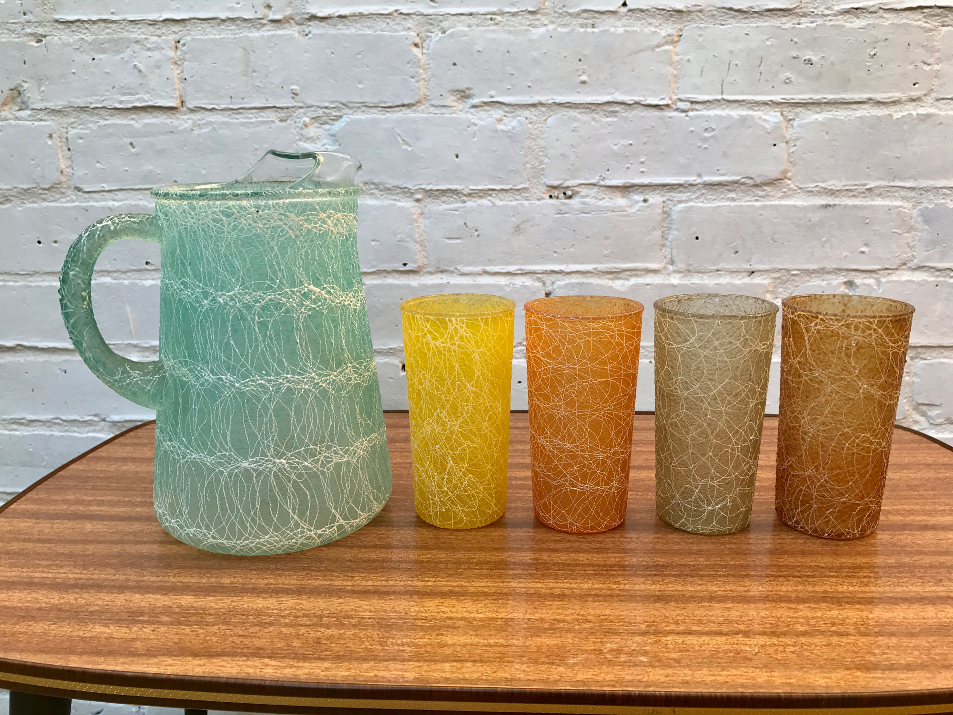 1950s GLASS AND JUG SET