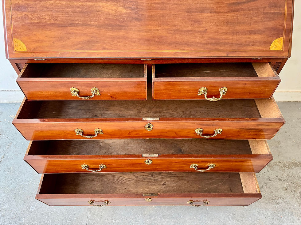 Miniatura: Large Victorian Mahogany Bureau with Drawers drawers open
