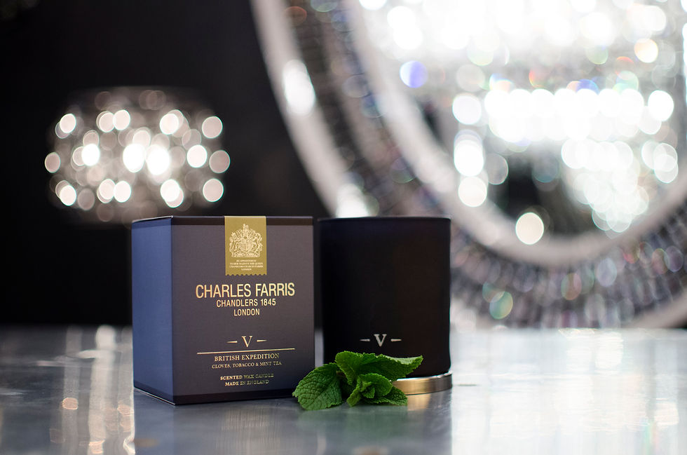 Miniature : British Expedition Scented Candle - Charles Farris in situ