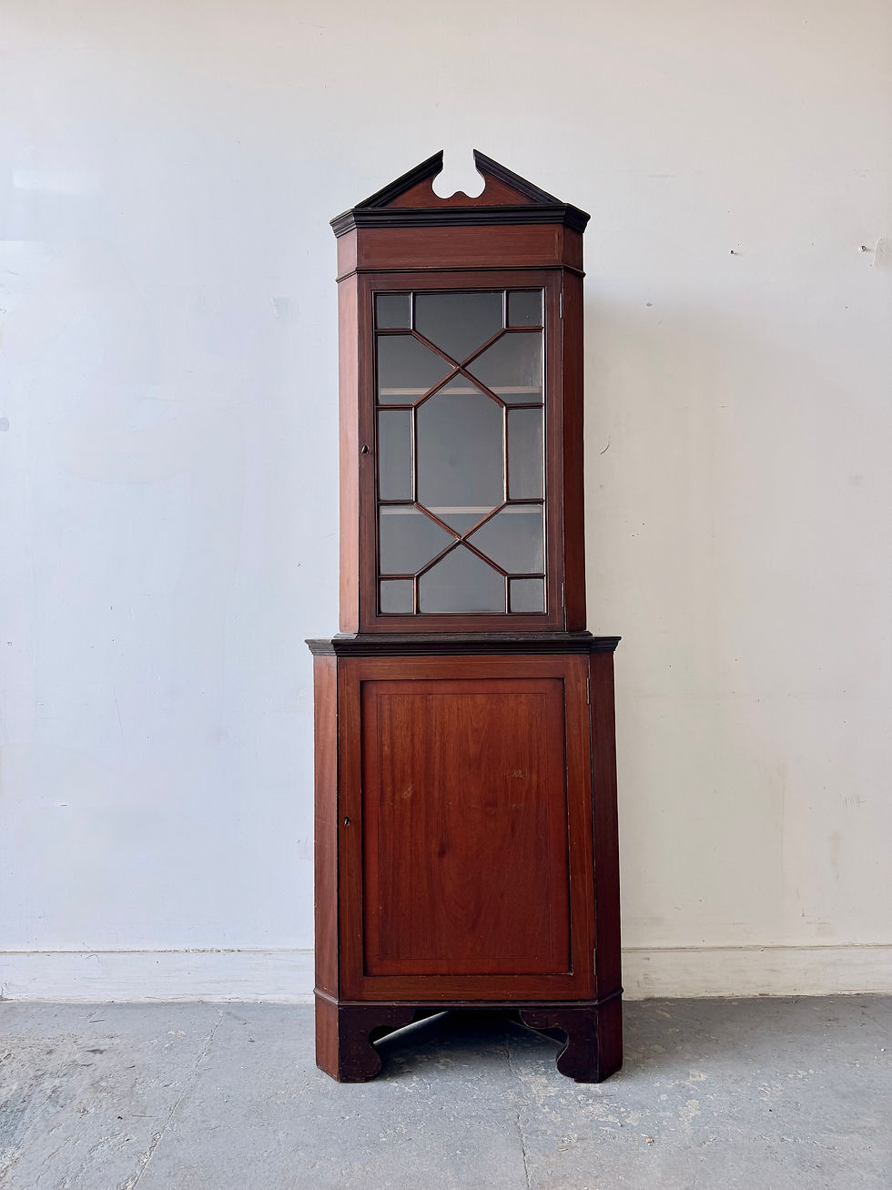 Miniature : Tall Georgian Mahogany Glazed Corner Cabinet front