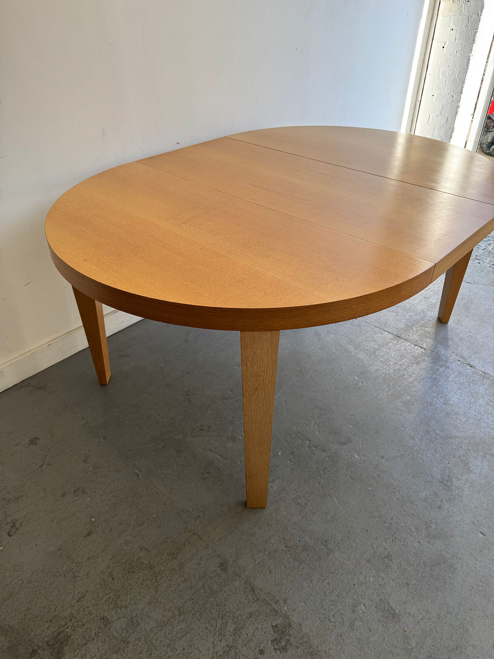 Miniatura: Large Extending Dining Table length