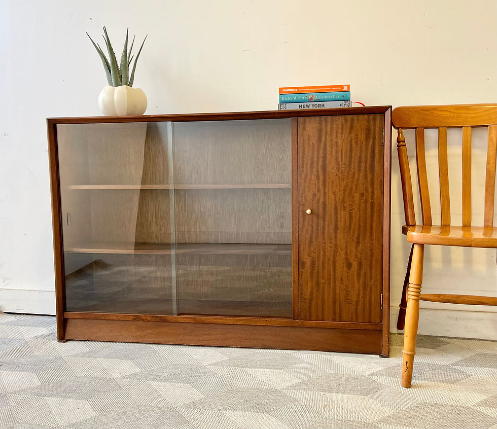 Miniatura: Vintage Sideboard Display Cabinet