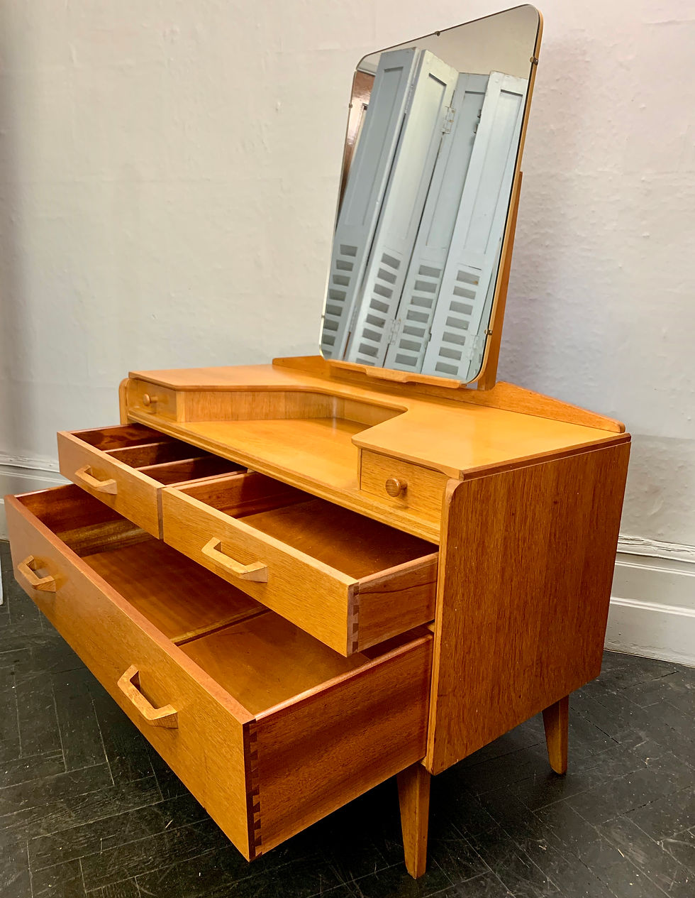 Thumbnail: G Plan Dressing Table with Mirror #D50