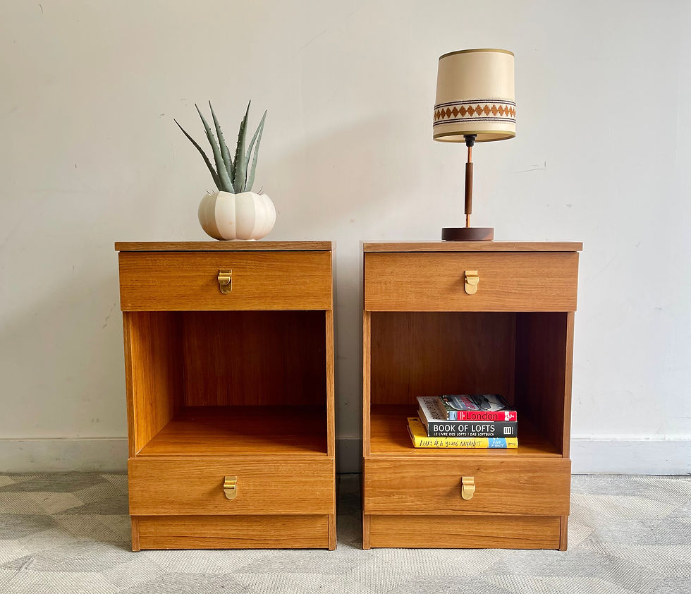 Miniature : Pair of Bedside Tables with Drawers by Schreiber