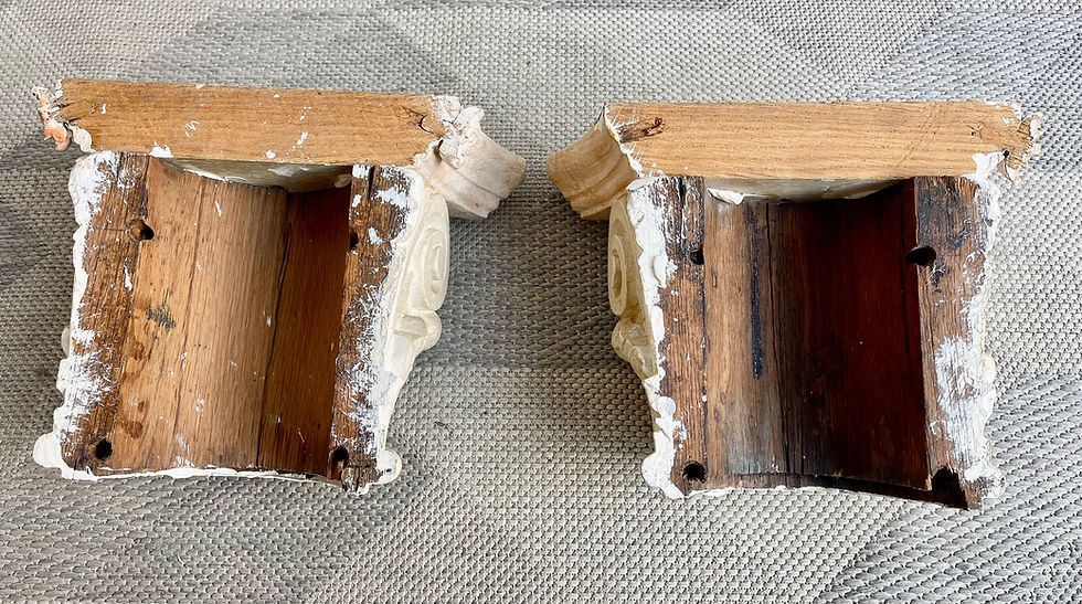 Miniatura: Pair of Reclaimed Marble Columns Pilasters with Corinthian Capitals