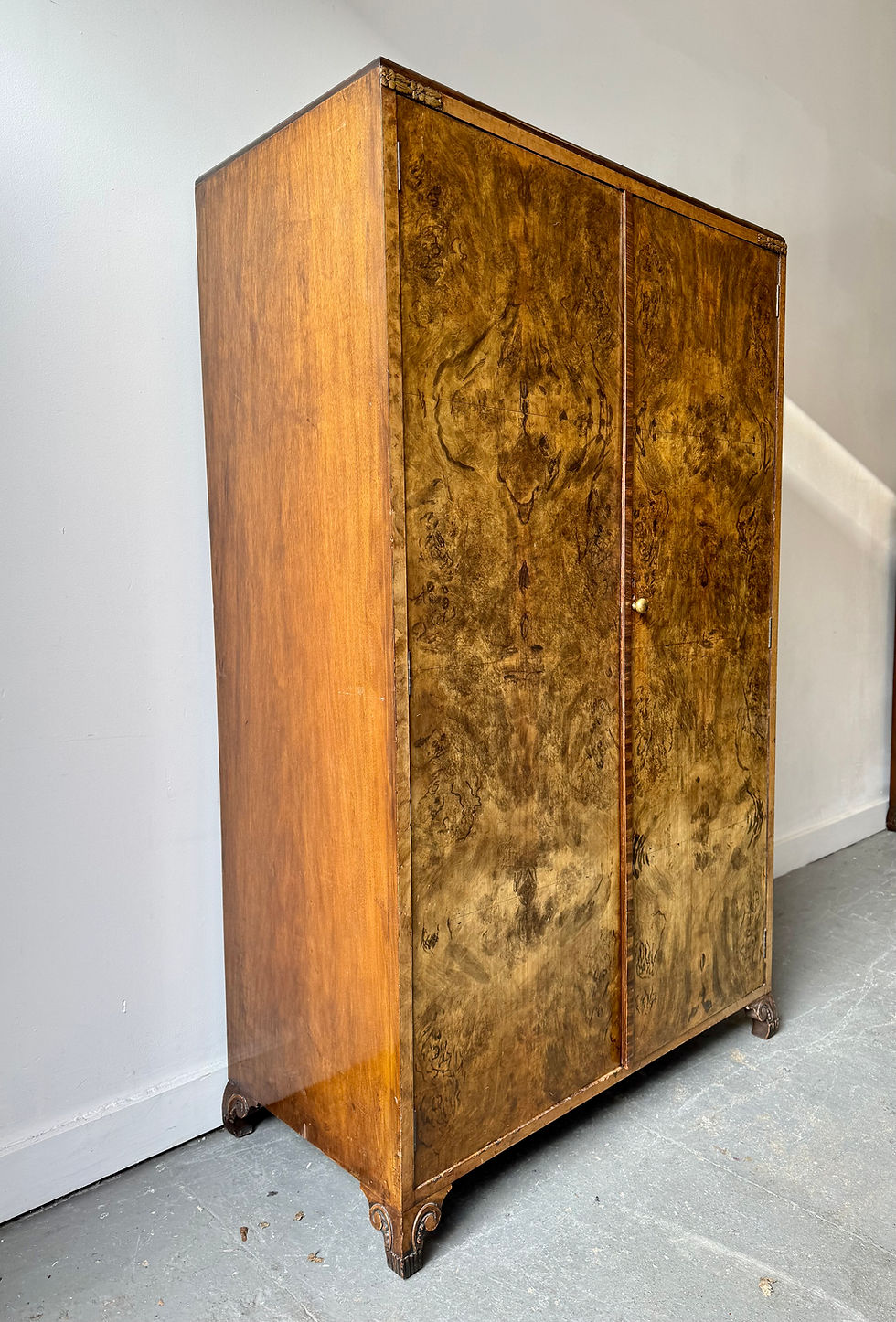 Miniature : Art Deco Single Wardrobe with Cubby Holes