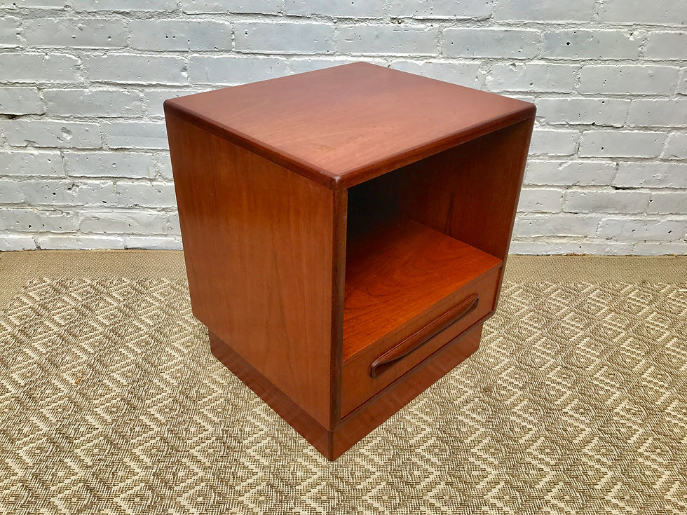 Miniature : G-PLAN BEDSIDE TABLE E.GOMME LTD