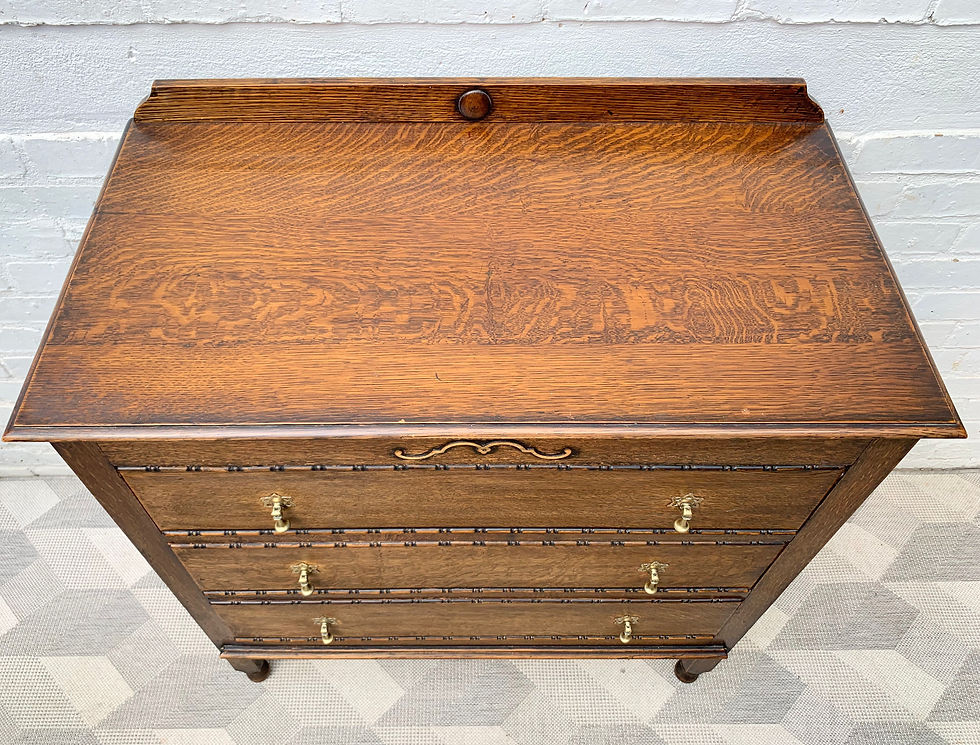 Thumbnail: Vintage Chest of Bedroom Drawers #D457