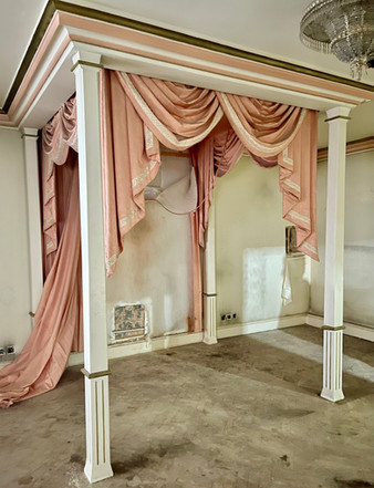 large bed posts
