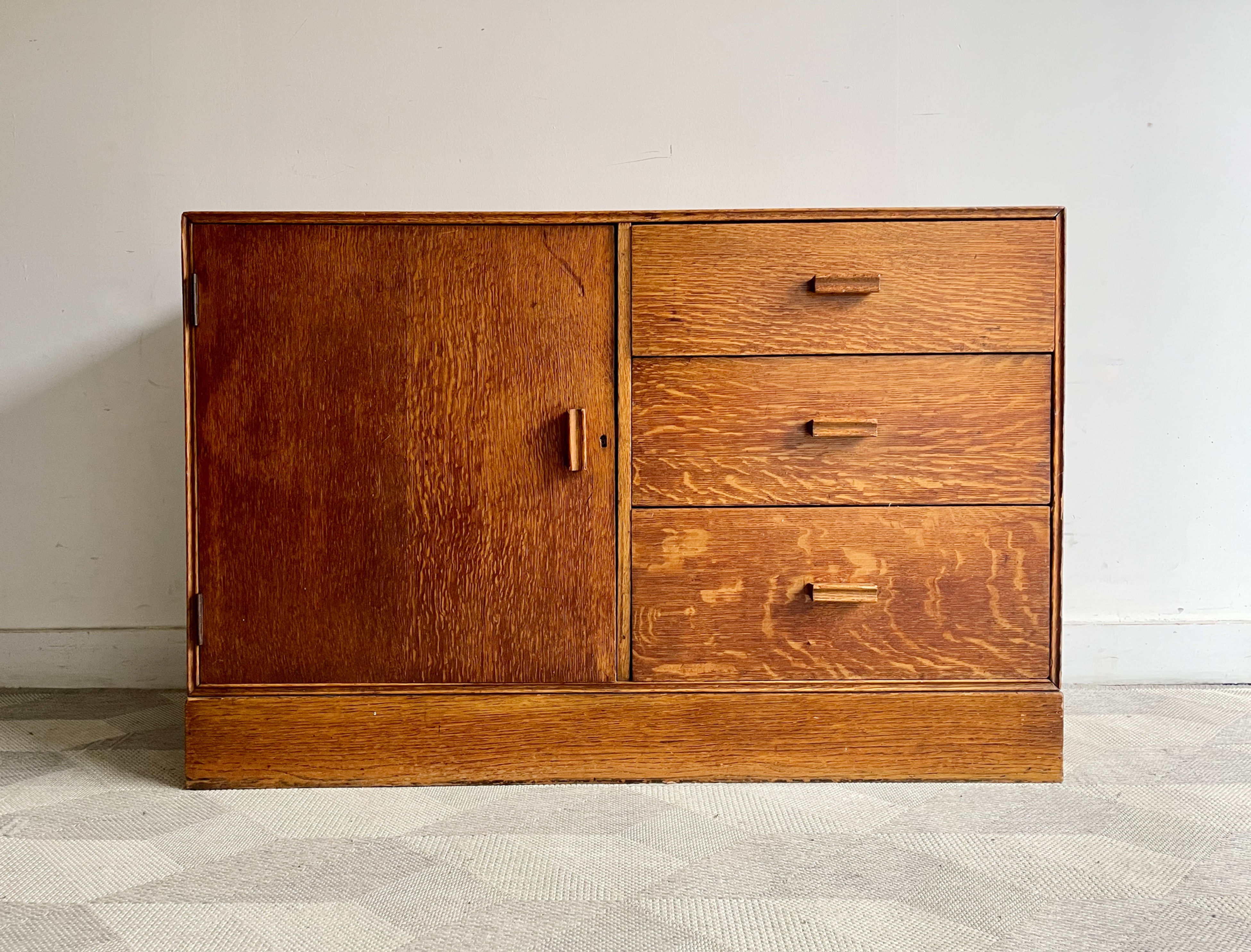 Vintage Oak Sideboard with Drawers