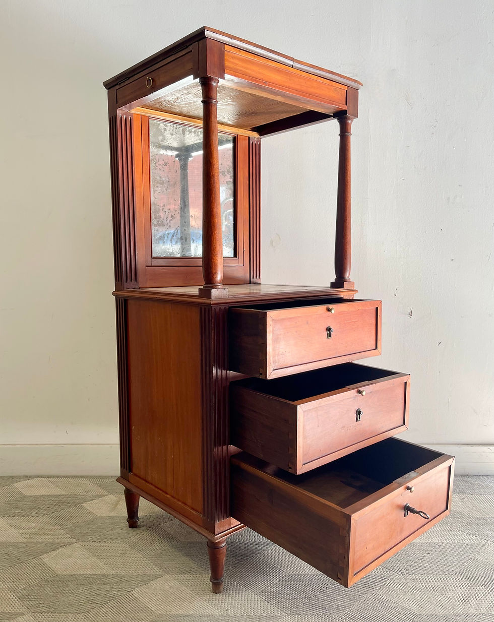 Miniatura: Antique Barbers Cabinet Washstand with Drawers