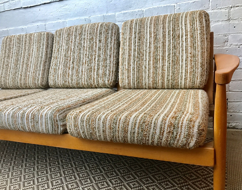 Miniature : Mid Century Retro Wooden Sofa #339