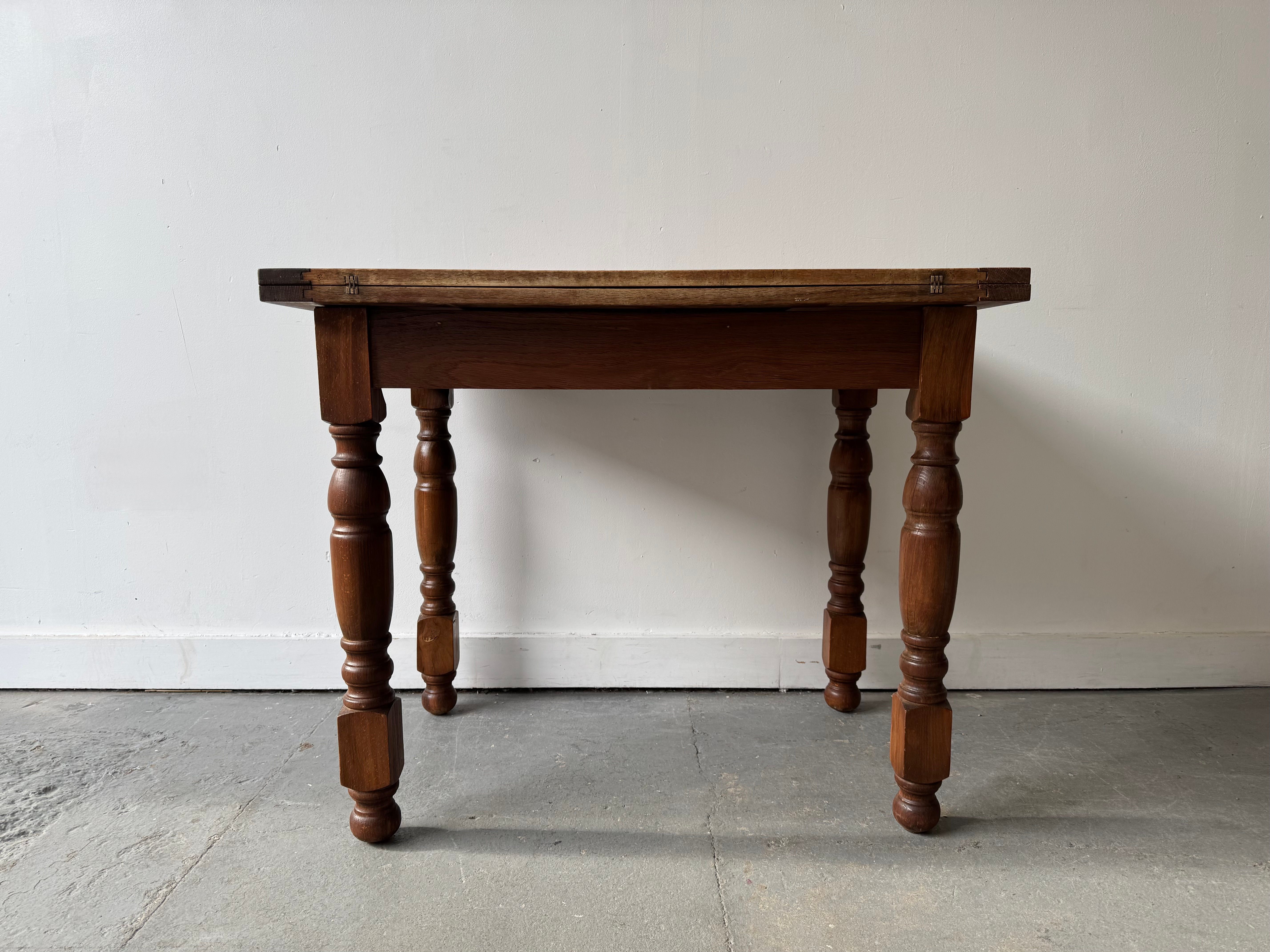 Vintage Extending Dining Table