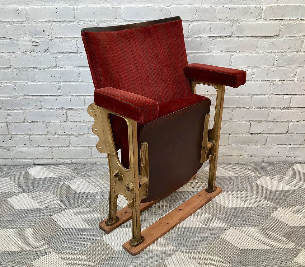 Miniatura: Vintage Red Folding Cinema Seat #388