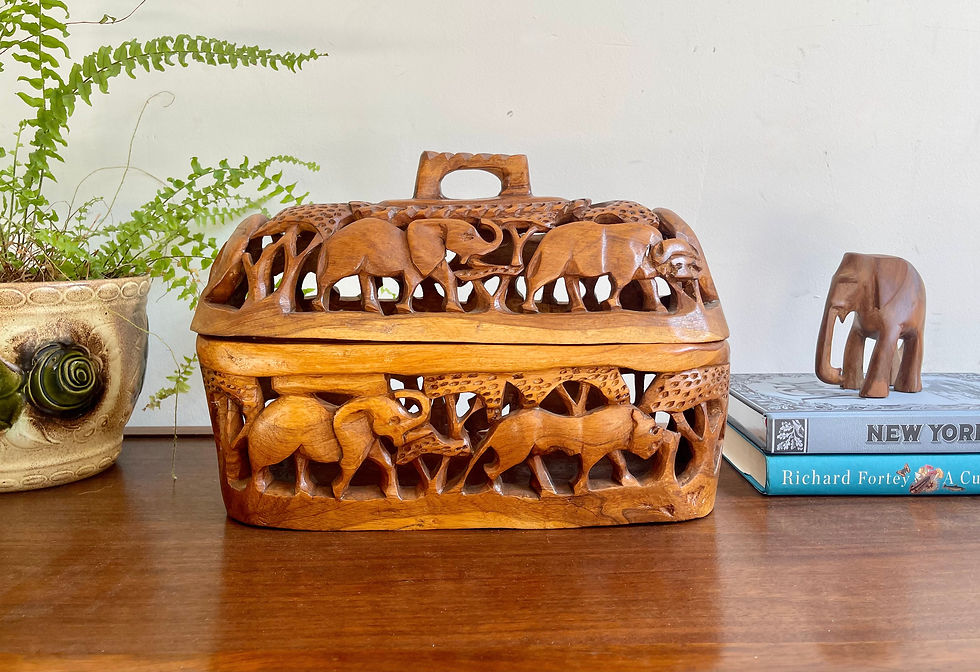 Miniatura: African Carved Wooden Basket Fruit Bowl
